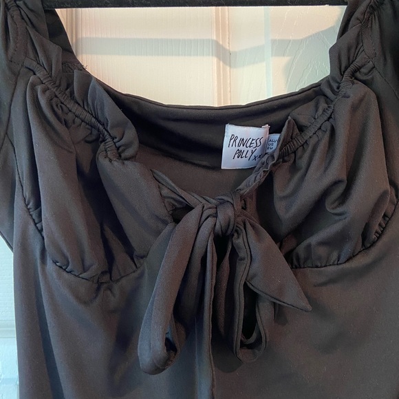 Princess Polly front tie bodysuit - Picture 2 of 4